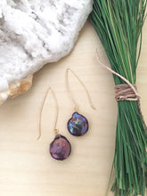 Load image into Gallery viewer, 14k Gold Fill and dark purple peacock freshwater pearl earrings
