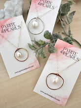 Load image into Gallery viewer, Enclosed Pearl Necklace