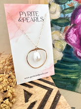 Load image into Gallery viewer, Enclosed Pearl Necklace