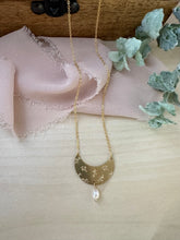 Load image into Gallery viewer, Crescent Flower Necklace with Pearl drop