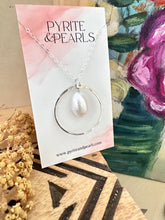 Load image into Gallery viewer, Enclosed Pearl Necklace