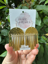 Load image into Gallery viewer, Hammered Brass Dangles