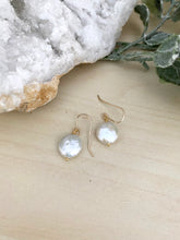 Load image into Gallery viewer, White Coin Pearl Earrings