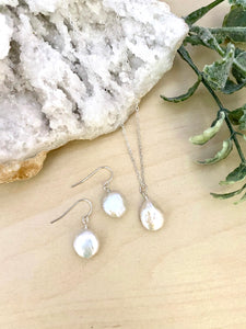 Freshwater Coin Pearl Necklace and Earring Gift Set in Sterling Silver