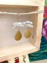 Load image into Gallery viewer, Raw freshwater stick pearls with hammered gold drop - 14k gold fill ear wires