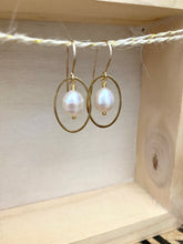 Load image into Gallery viewer, Oval Pearl Drop Earrings