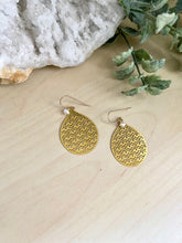 Load image into Gallery viewer, Filigree teardrop earrings with freshwater pearls - 14k gold filled ear wires