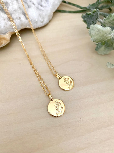 Flower Pendant necklace